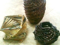 instructables shazni Woven Newspaper Vase II